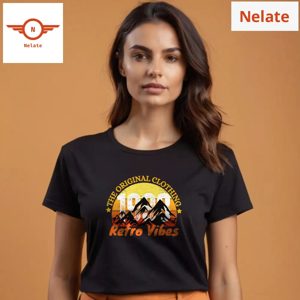 ’Retro Vibes’ Women’s Black T-Shirt