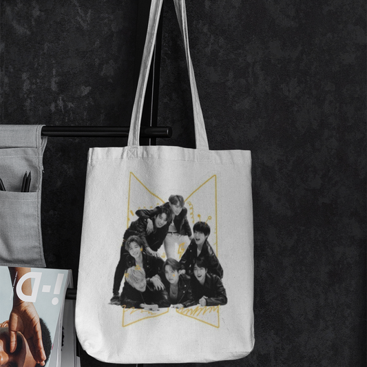 BTS design White Zipper Tote bag